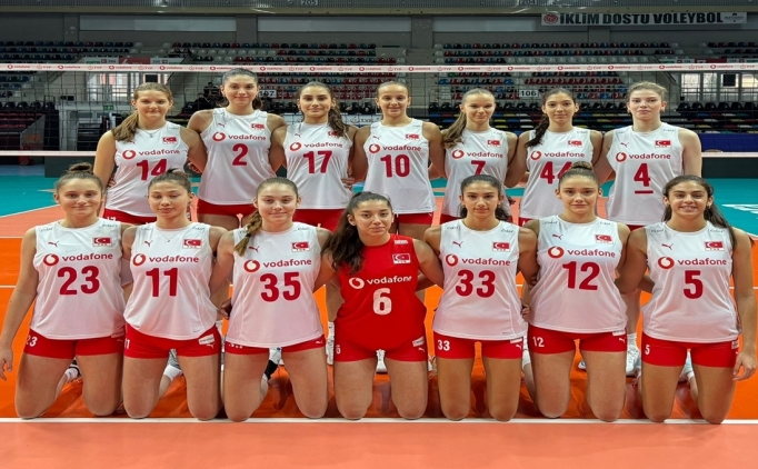 16 yas alti milli kiz voleybol takimi karadagi set vermeden yendi GDaX8Lbe