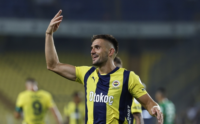 dusan tadic super ligde zirvenin sahibi ZYeLpvIK