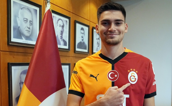 galatasaray acikladi iki imza birden MNtRmGK9