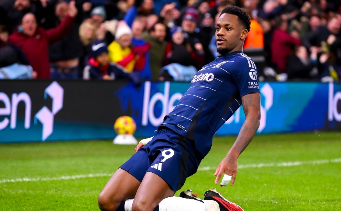 al nassr jhon duran icin aston villa ile anlasti lpslUCSh