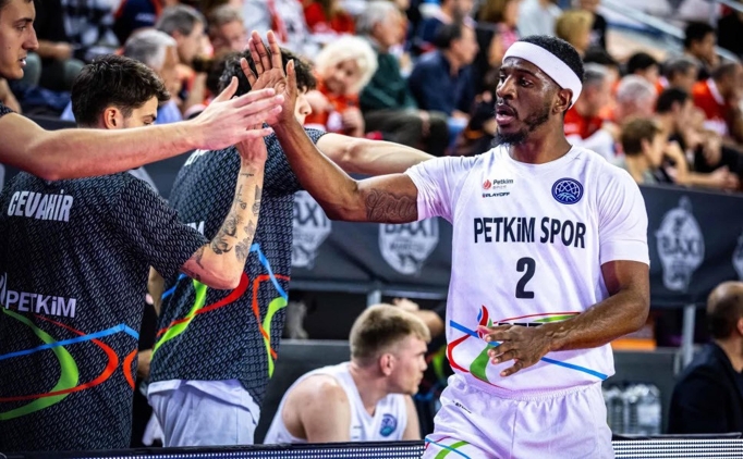 aliaga petkimspor evinde terliyor y9IswVtL