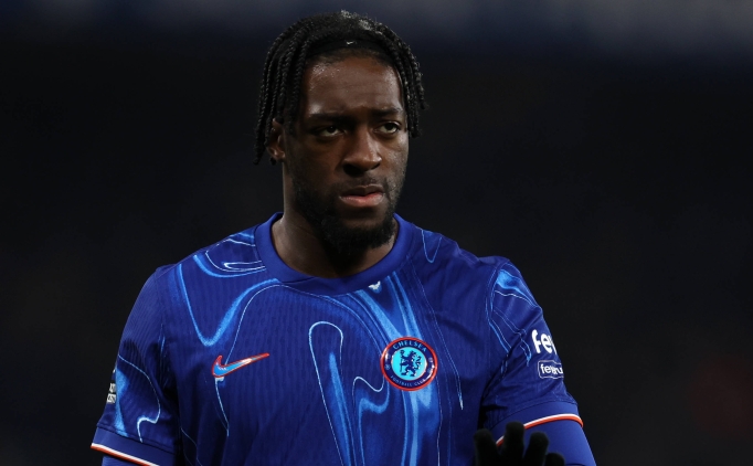 aston villa anlasma sagladi axel disasi BakvZiUK