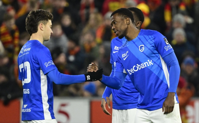 davinsonun partneri galatasaraya carlos cuesta DzjEi8lY