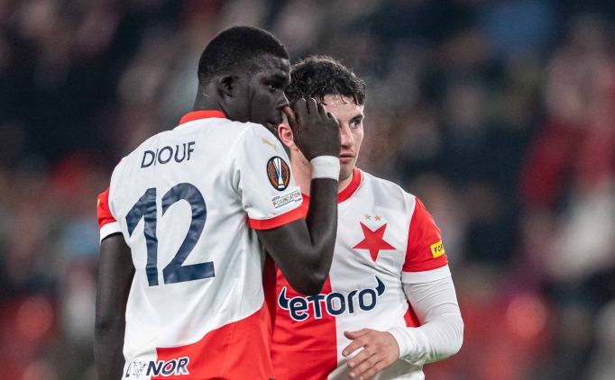 fenerbahcede diouf icin calismalar basladi CTtVtjLl