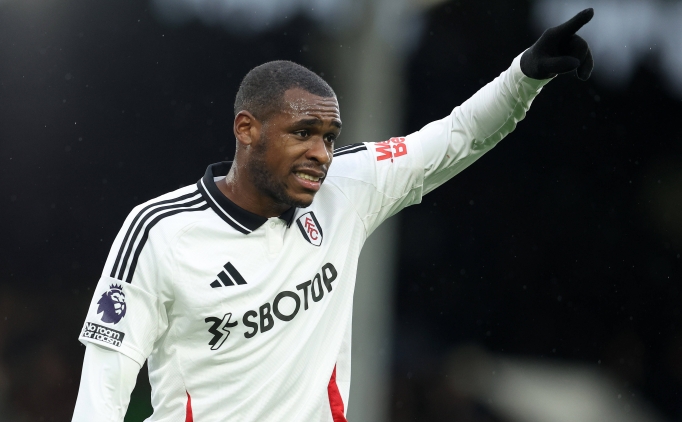 fenerbahcede stoper hareketliligi issa diop