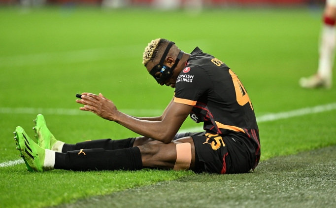 galatasaray avrupada dort haftada kaybetti DqjVwEZb