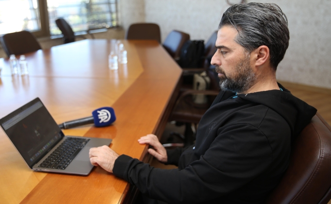 ilhan palut aanin yilin kareleri oylamasina katildi Y4j8Kc72