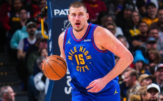 jokic ust uste 5 triple doubleini yapti kingsi dagitti HZQ3UK4e