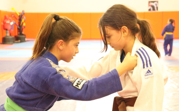 judoda 14 madalya kazanan berrakin hedefi balkan sampiyonlugu AbTsOTBe