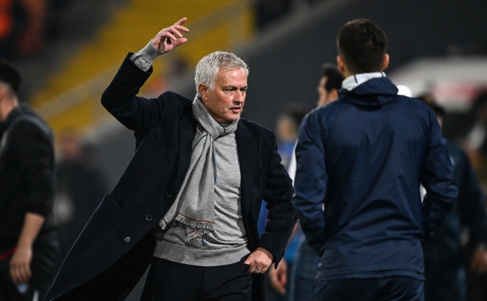 mourinho bunlari konusmak istemiyorum p9y3PCRH