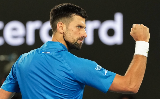 novak djokovic avustralya acikta yari finalde 6GTlLr3y