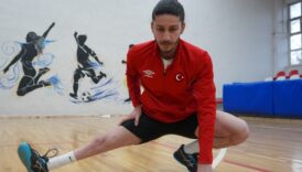 para badmintoncu sedat tumkayanin yeni hedefi 2028 los angeles paralimpik oyunlari 14hZKReu