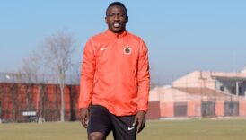 peter etebo genclerbirliginin yeri ayri PKeAFrW6