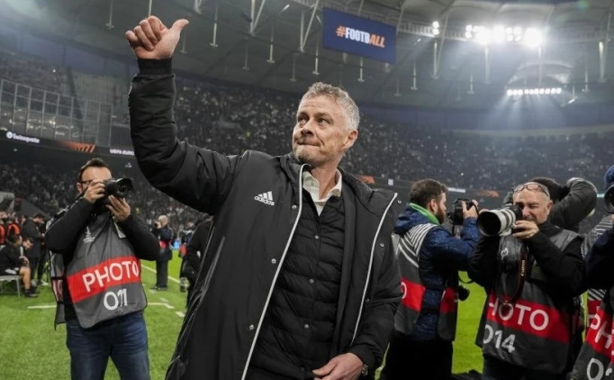 solskjaer tek macta kendi parasini cikartti R6CkRMBP