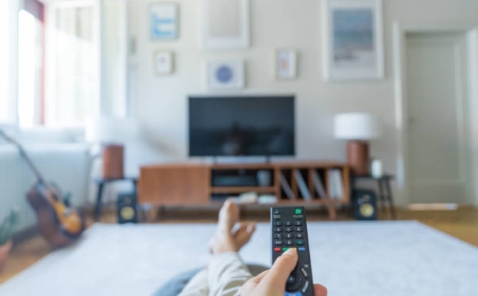 televizyon ne kadar elektrik tuketir televizyonun gunluk elektrik masrafi QqBvka6M