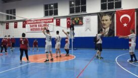 afyonkarahisarda sehit cuneyt tasyurek anisina voleybol maci duzenlendi 6DGkqOq8