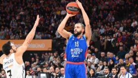 anadolu efes real madridi devirdi C7UOSBqn