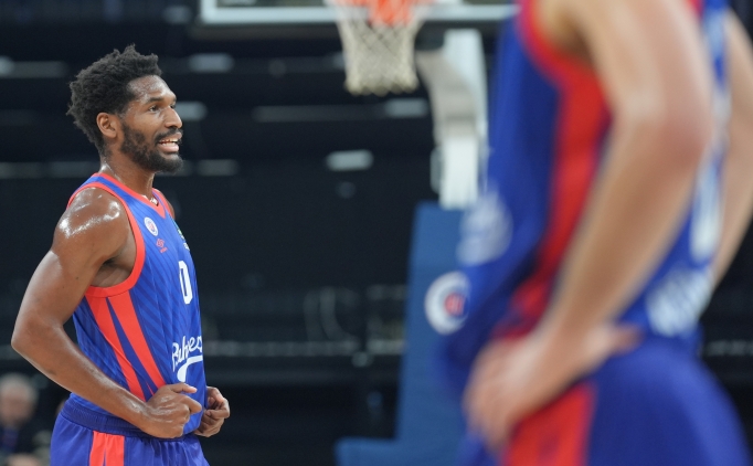 bahcesehir koleji badalona deplasmaninda XiZMKONP