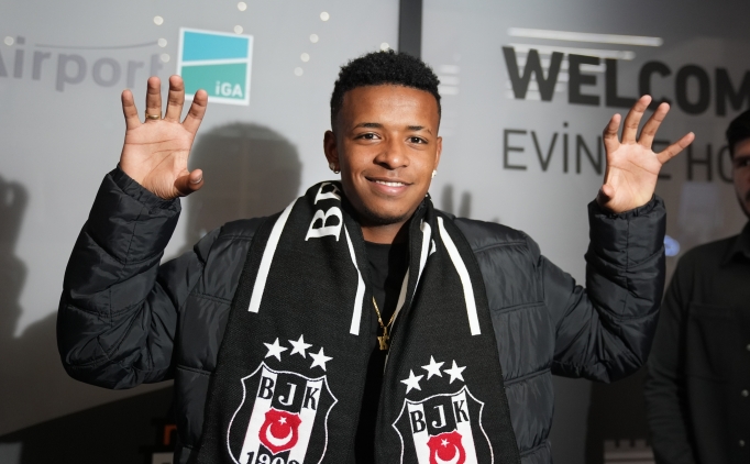 besiktasin yeni transferi keny arroyo istanbula geldi