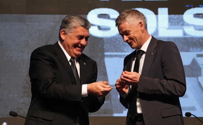 besiktasta surpriz transfer yolda WfGkbn6H