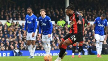 bournemouth evertoni saf disi birakti yfS8EF3E