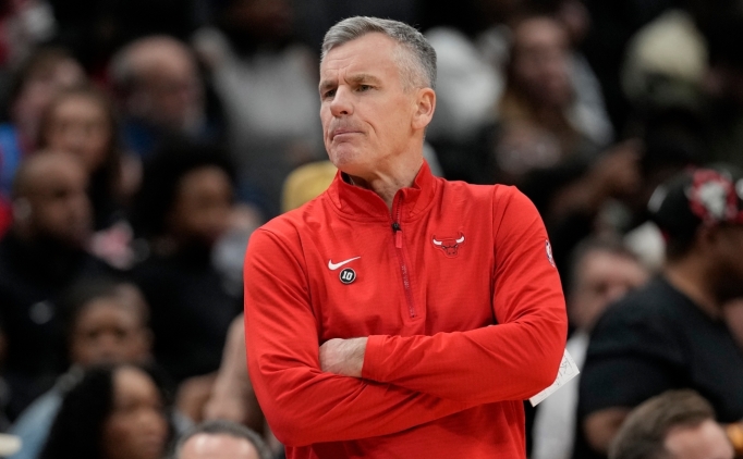 bulls kocu donovan yeniden yapilanalim fakat nasil WZlpamTZ