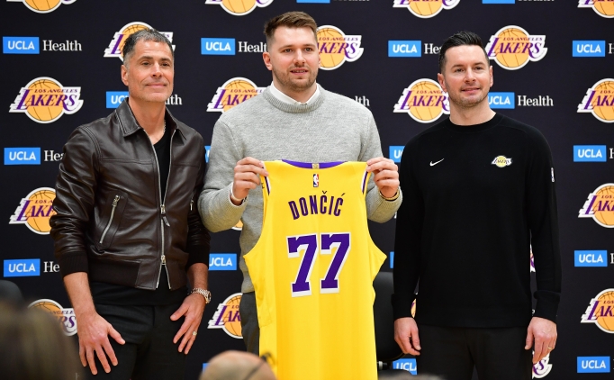 doncic dallas beni neden takas etti bilmiyorum AXqNrDfD
