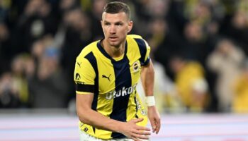 fenerbahce 1 yil daha neden olmasin nEqPldjE