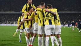 fenerbahce geri donuslerle yaristan kopmadi E2bAPucL