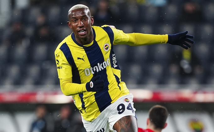 fenerbahcede 10 numarada zor karar ieG2HVK9