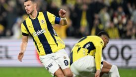 fenerbahcede dzeko ve en nesyri ortakligi FVVs1nrf