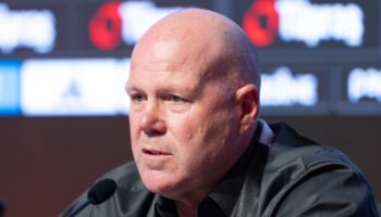 friedel onananin maasinin yarisini besiktas odeyecek BHjIDOLa