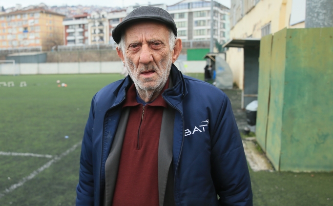futbol sevdalisi emektar kofteci isi birakti hakemligi birakamadi hL6kCJhV