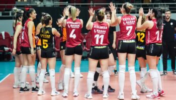 galatasaray daikinin yari finalde konugu chieri76 6xLhT4U4