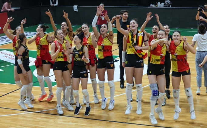 goztepe filede derbi zaferini kutluyor vGXDmU9c