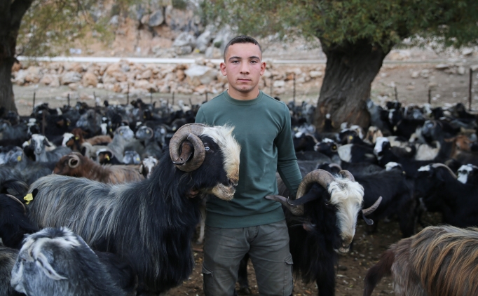 Keçi çobanlığı yapan Yörük çocuğu, Bocce Milli Takımı'na seçildi 1 keci cobanligi yapan yoruk cocugu bocce milli takimina secildi Y3FWVHlg