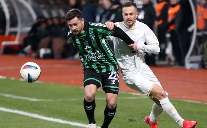 kocaelispor manisa fkyi 2 golle gecti OslmFHKT