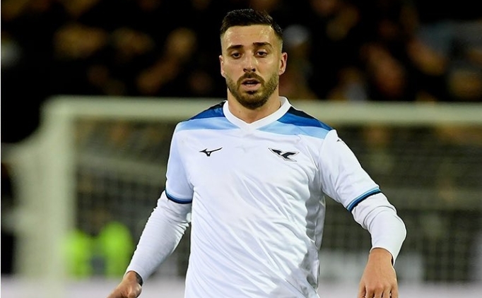 Lazio, Cagliari'yi deplasmanda mağlup etti 1 lazio cagliariyi deplasmanda maglup etti L1KfkMn2