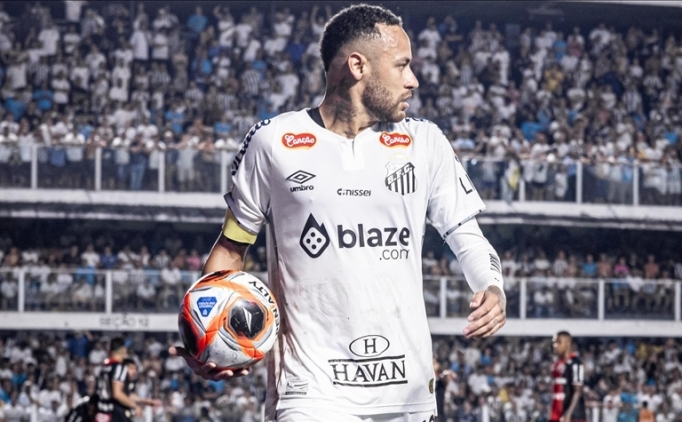 neymar santos formasiyla sahalara geri dondu nGQY5kVF