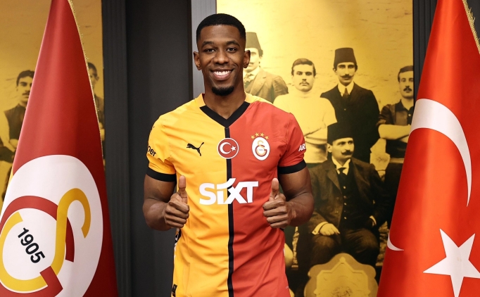 okan buruk carlosa burayi patron tanitir SBvy2OCB