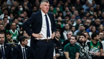 sarunas jasikevicius kendi isimizi yapmadik D4bshHaB