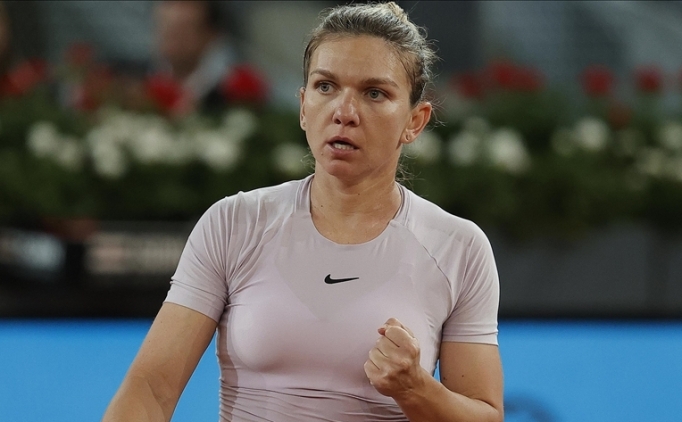 teniste eski dunya 1 numarasi simona halep kortlara veda etti OJnLs51V