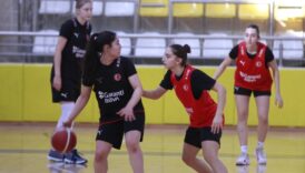 16 yas alti kizlar basketbol milli takiminda hedef a ligi fjszVEEL