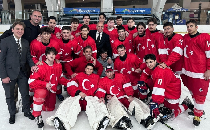 18 yas alti buz hokeyi milli takimi meksikada gumus madalya kazandi v1jqVhGR