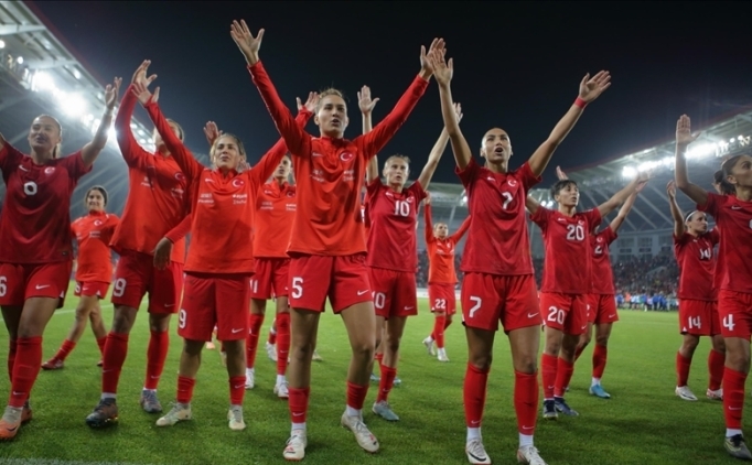a milli kadin futbol takimi irlandaya konuk FkOfsi6z