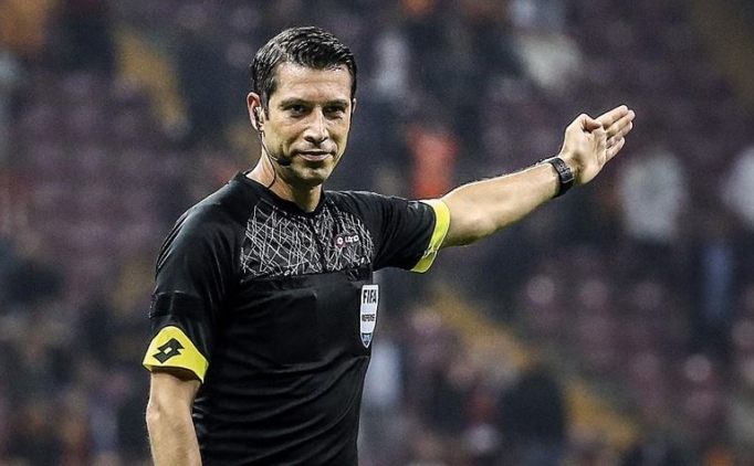 ali palabiyik turk futbolunun o koltukta oturanlar icin cok kolay yonetilecegini dusunmuyorum JaSHMv9d