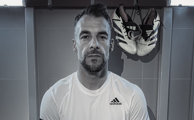 alvaro negredo 39 yasinda futbolu birakti eeLdDkym