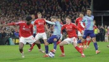 arsenal yavas yavas dagiliyor ucR6MBYX
