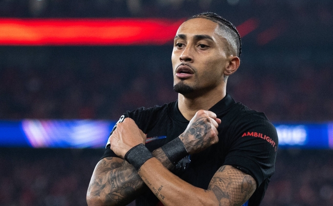 barcelona 10 kisi kaldi ama rapinha sahneye cikti h61qsmRU