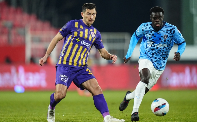 basaksehir 2 kart farkla kupadan elendi yp9kumz6
